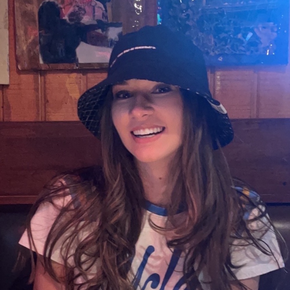 Meet your Posher, Amber